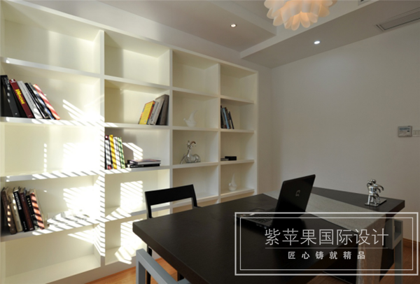 無錫紫蘋果裝飾